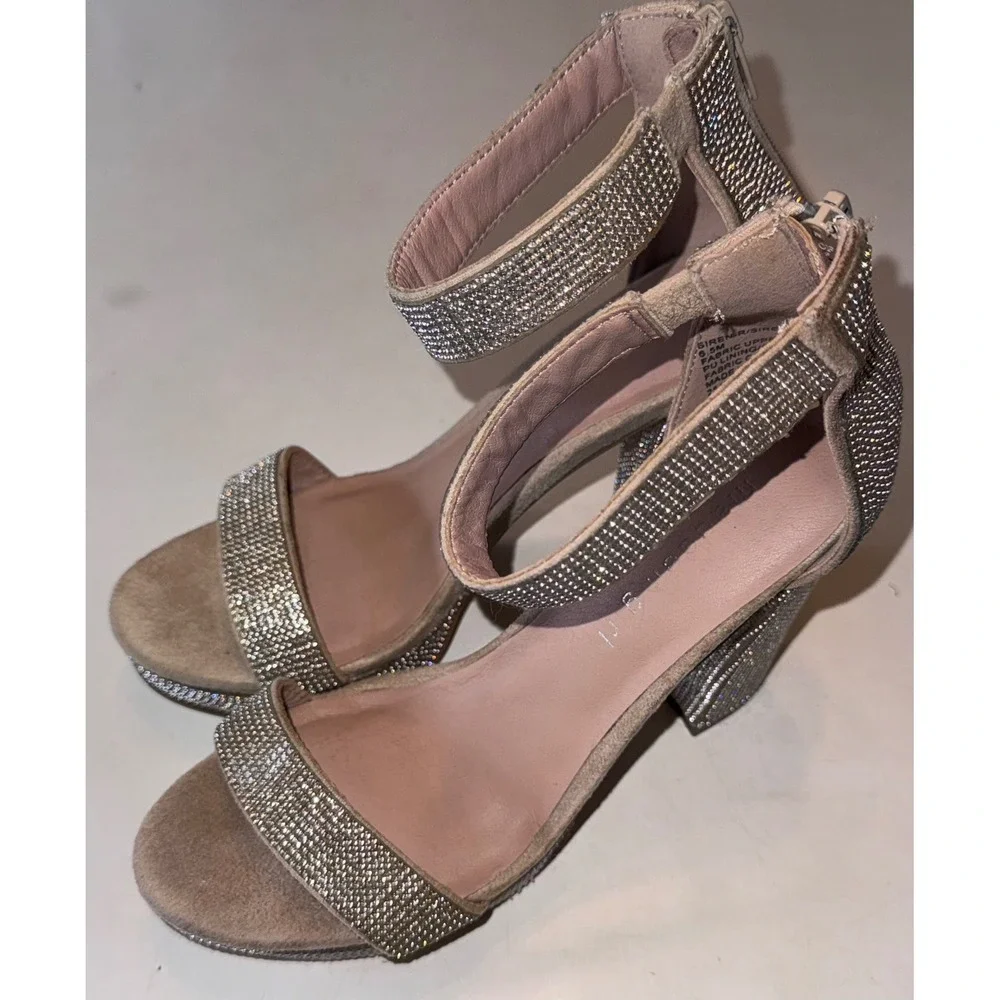Madden Girl HOCO Siren-R Rhinestone Platform Block Heels Champagne Womens 6.5M